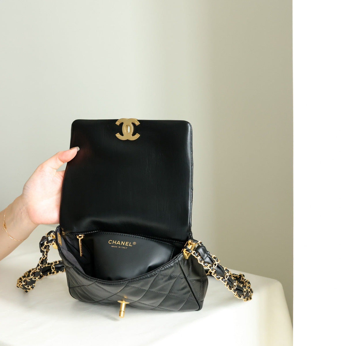 Chanel 23K Bag – luxury designer bag at Bellvora