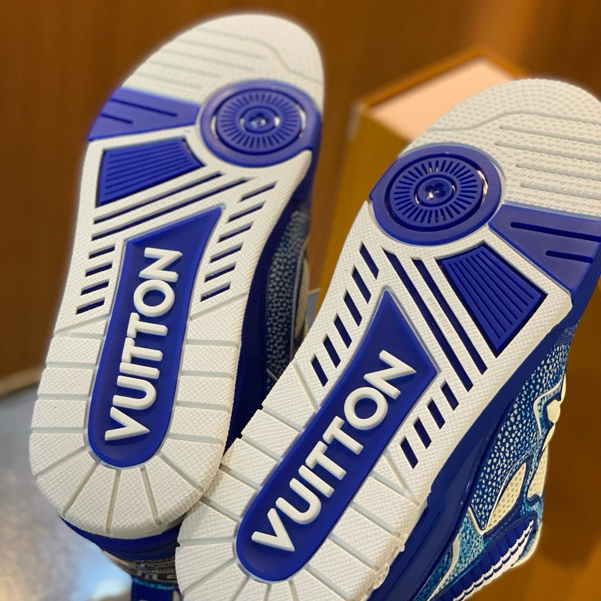 Louis Vuitton Shoes? Louis Vuitton Lou Trainers Premium Designer Casual Shoes