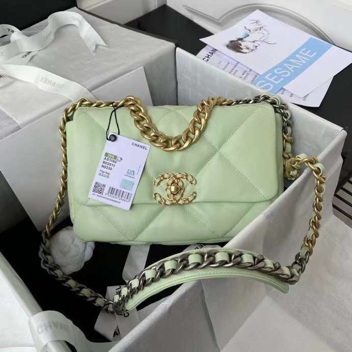  handbag, mid everyday style, image 1