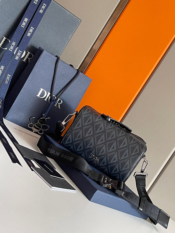 Front view of refined classic women's handbag – women's designer-style accessory
