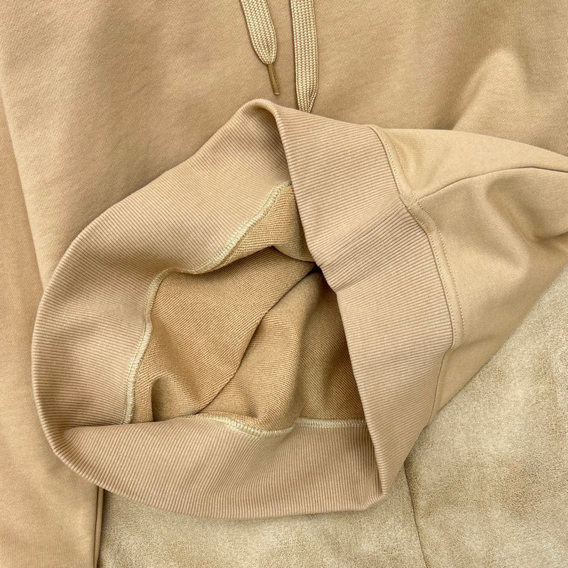 Side profile view of Burberry luxury piece style No.466