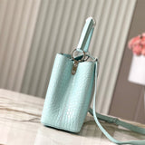  timeless everyday bag detail view showing craftsmanship 26