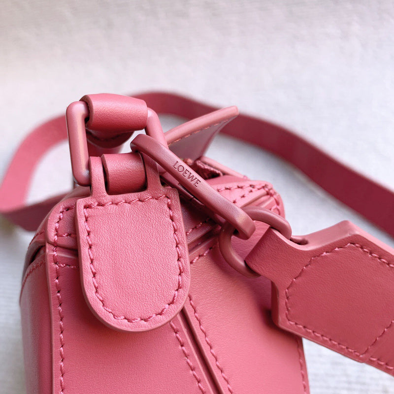 Ziva's Charm handbag – back view (17cm*12cm*7cm)