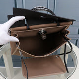 Chic bag women's premium everyday handbag