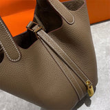  graceful everyday bag styled with outfit 36