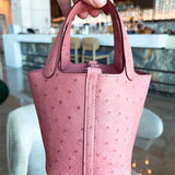  effortless shopper bag detail view showing craftsmanship 8