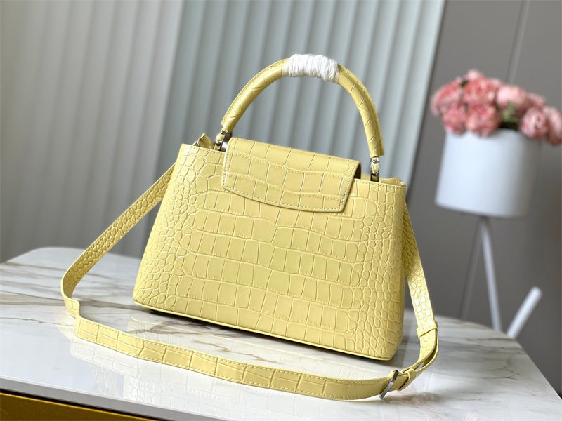  timeless everyday bag styled with outfit 48