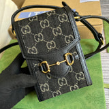 Handle and strap detail of structured classic women's handbag – women's statement bag