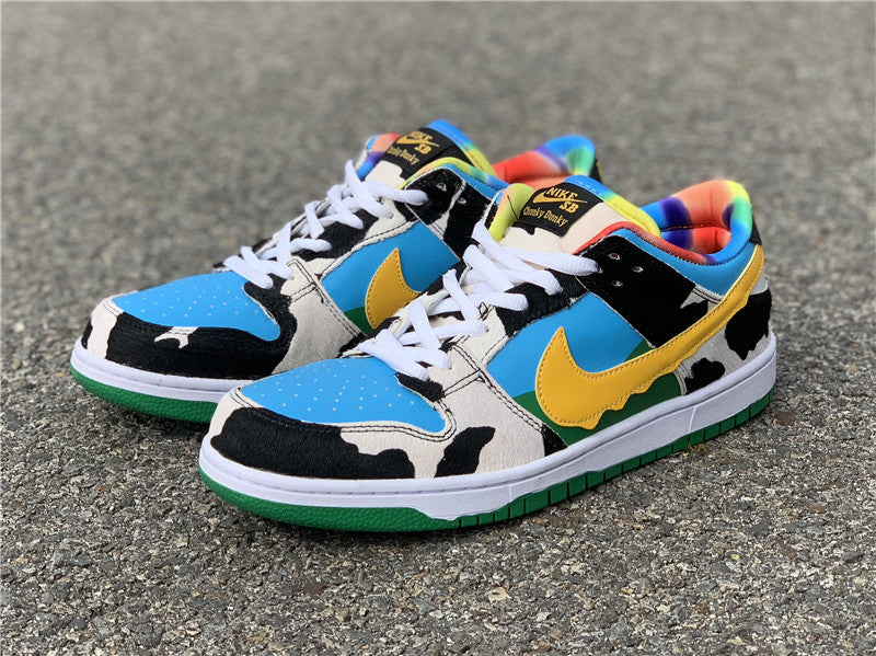 Nike Men's & Women's Premium Casual Sneakers — Style 016 angle view