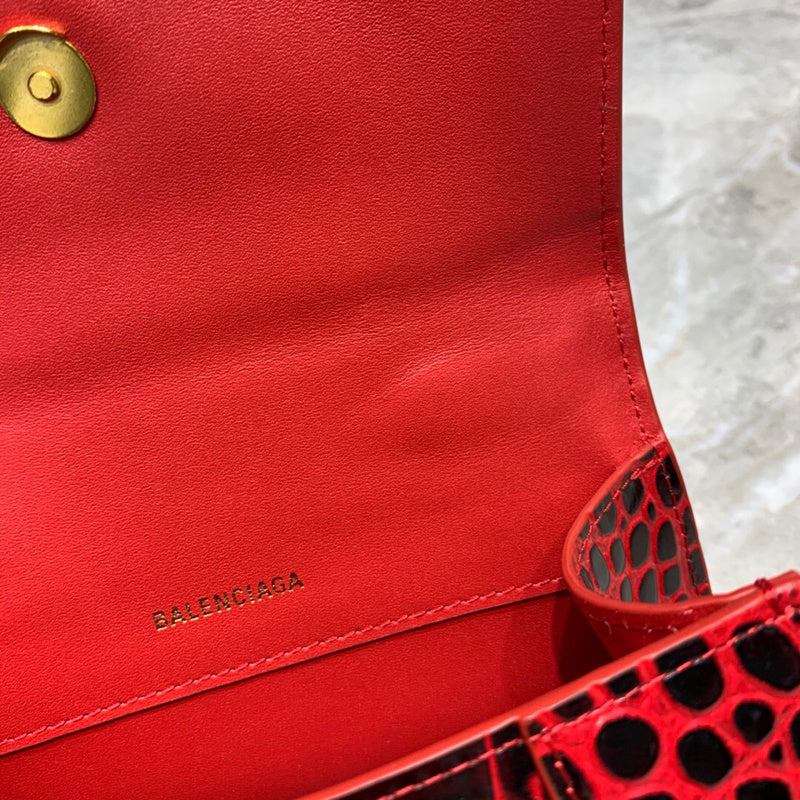 Elegant Premium PU Leather Handbag - Understated Luxury Look | Women's Luxury Handbag #858 - alternate angle view (image 8) of designer-inspired handbag