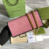 Front view of everyday-luxe modern women's handbag – women's everyday handbag