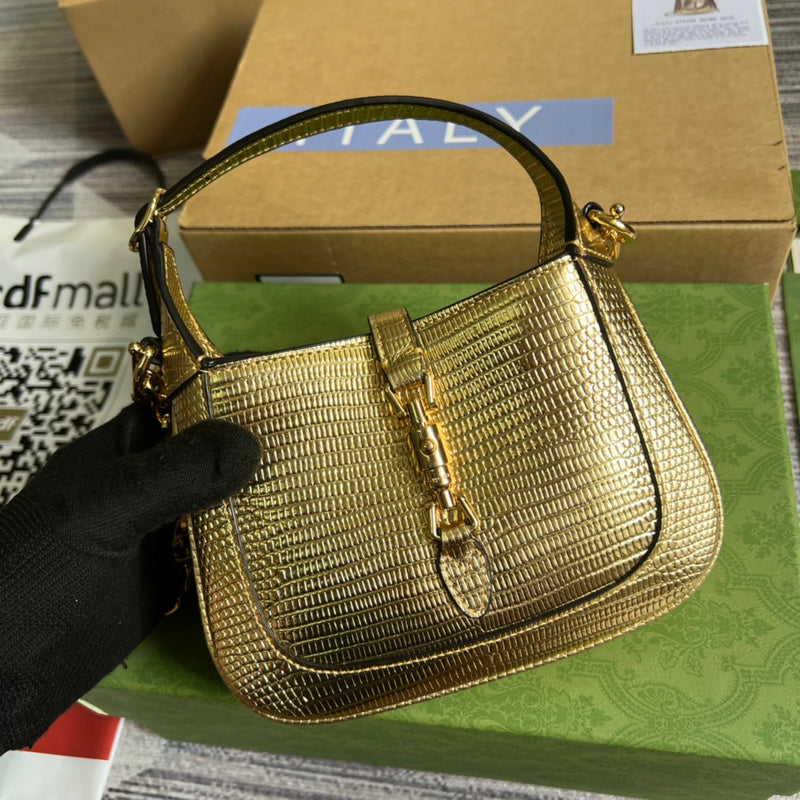 Front view of elevated modern women's handbag – women's luxury accessory