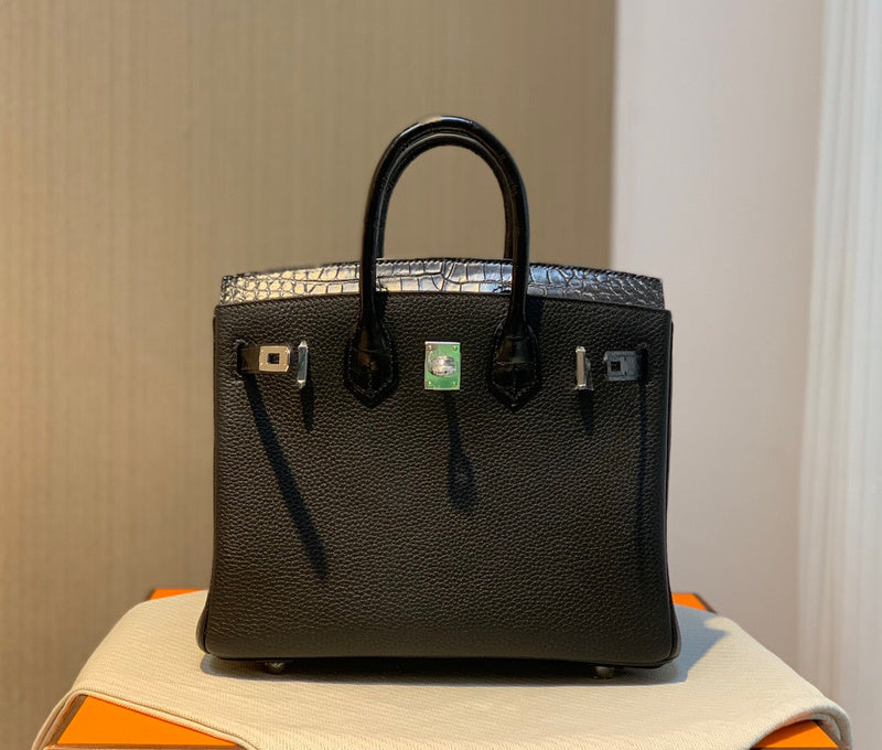 Balanced handbag styled for everyday wear