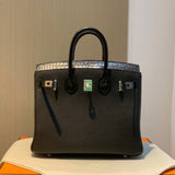 Balanced handbag styled for everyday wear