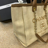  handbag, spacious everyday style, image 9