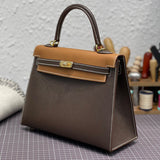 Balanced handbag styled for everyday wear