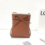 Ziva's Charm handbag – close-up view (18cm*24cm*5.5cm)