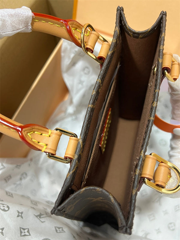 satchel close-up of hardware and finish