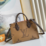  shopper bag interior and compartment view