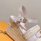 Louis Vuitton Nude Chelsea Boots - Heel Detail View