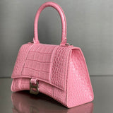 Zivas Charm Effortless Elegance Statement Handbag (Refined Practical Design) – Close-Up Detail
