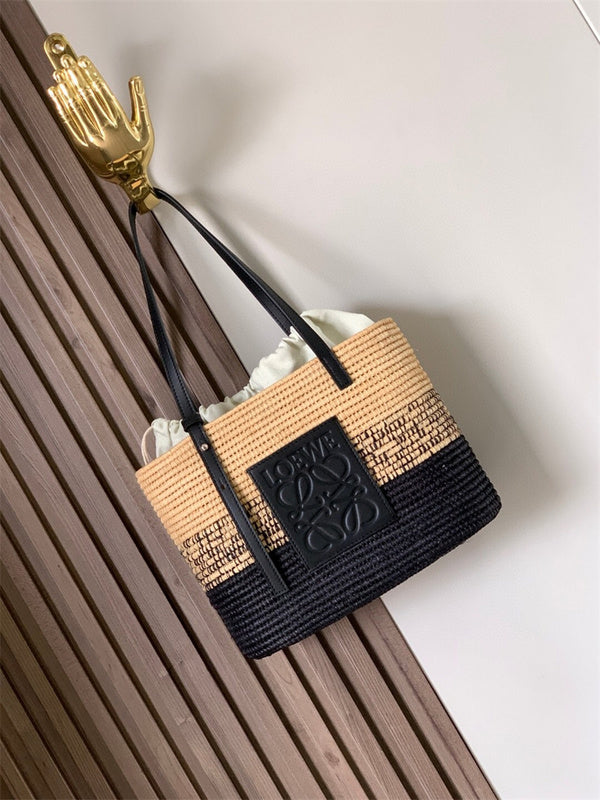 Ziva's Charm handbag – styled view (27cm*20cm*10cm)