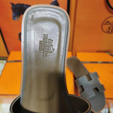 Hermes sandals Style 068 - packaging and accessories