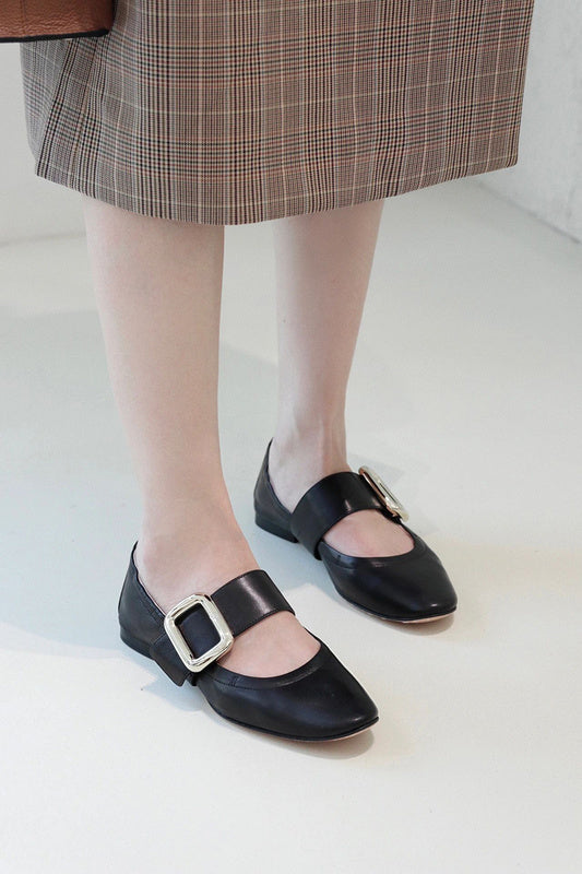 Roger Vivier luxury shoes product view — premium authentic designer style