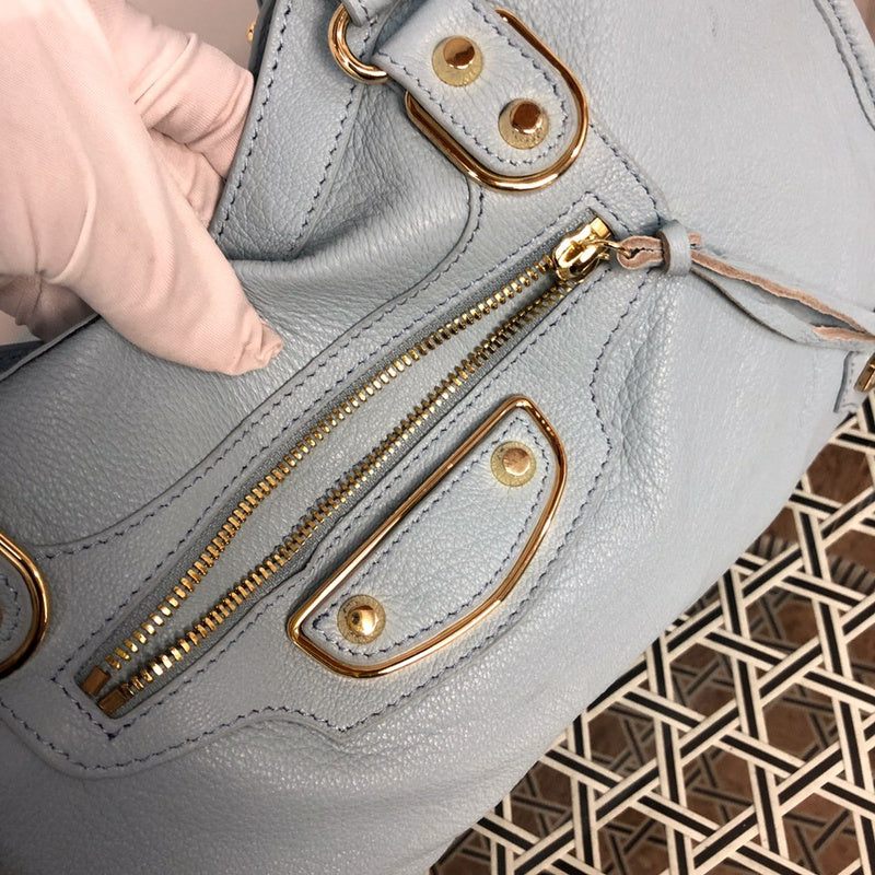 Interior view of statement chic women's handbag – women's statement bag