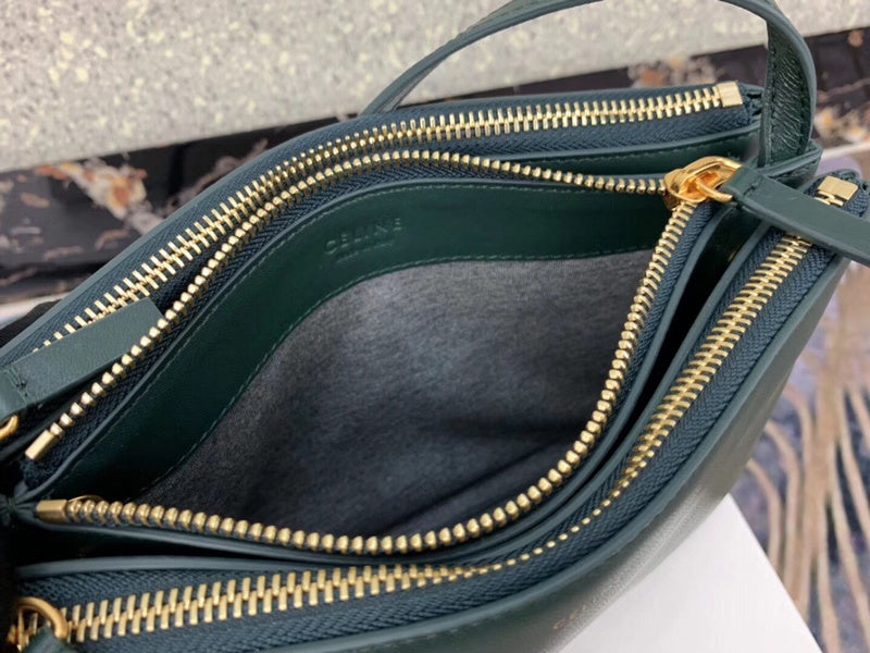 Front view of structured classic women's handbag – women's premium purse