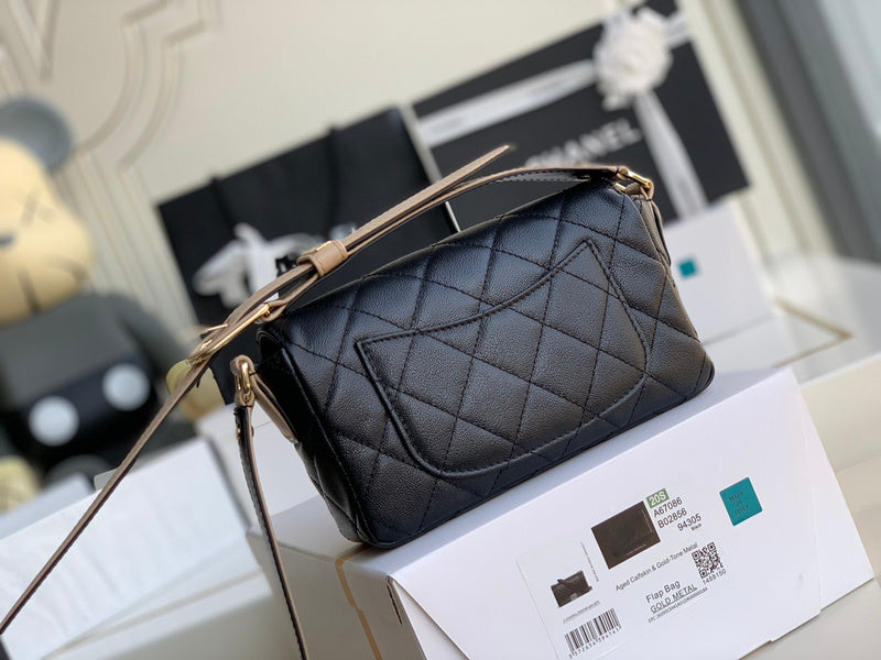  women's handbag, versatile design, view 7