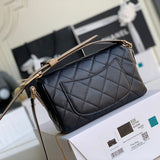  women's handbag, versatile design, view 7