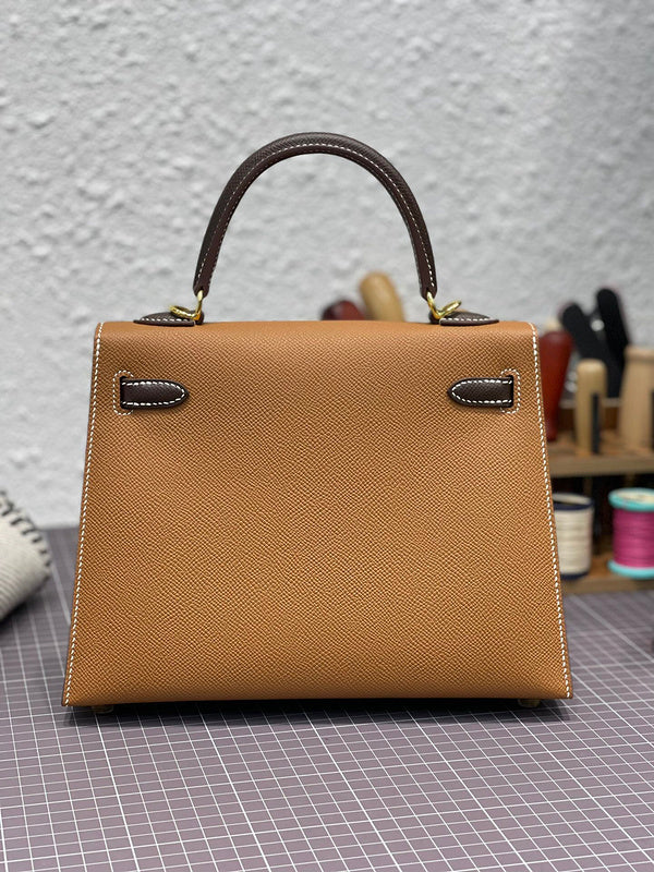 Close-up detail of balanced bag design