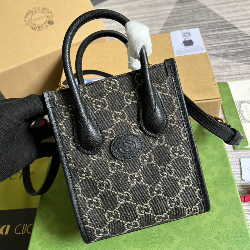 Handle and strap detail of refined elevated women's handbag – women's premium purse