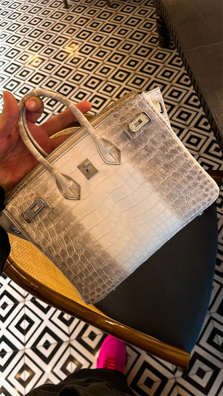  minimalist satchel detail view showing craftsmanship 8