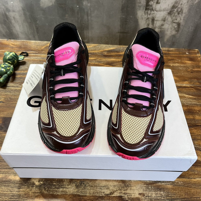Givenchy shoes Style 134 - packaging and accessories