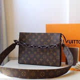 Front view of chic premium women's handbag – women's luxury handbag