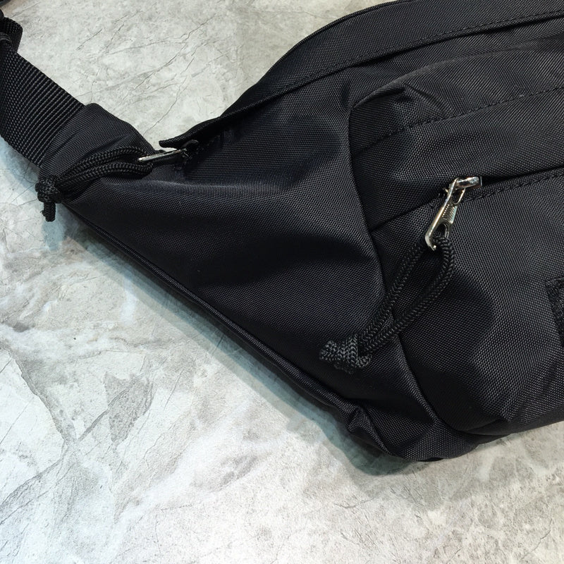 Understated Vegan Leather Handbag - Everyday Elegance | Women's Premium Handbag #239 - alternate angle view (image 8) of designer-inspired handbag