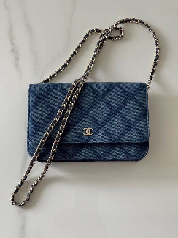 Zivas Charm Everyday Sophistication Designer Handbag (Signature Shape & Finish) – Front View
