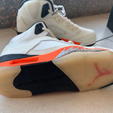 Nike Men's & Women's Iconic Street Trainers — Style 179 interior view