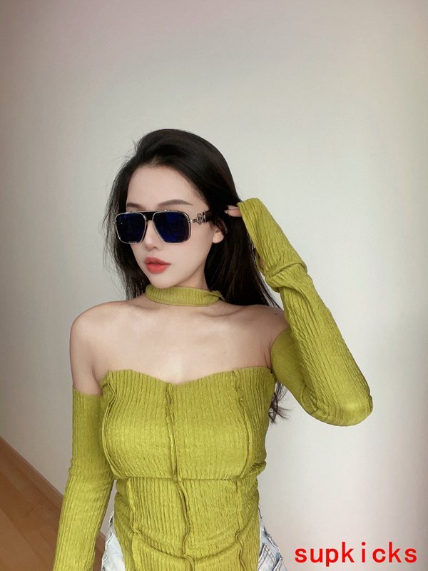 Angled view of Louis Vuitton unisex sunglasses