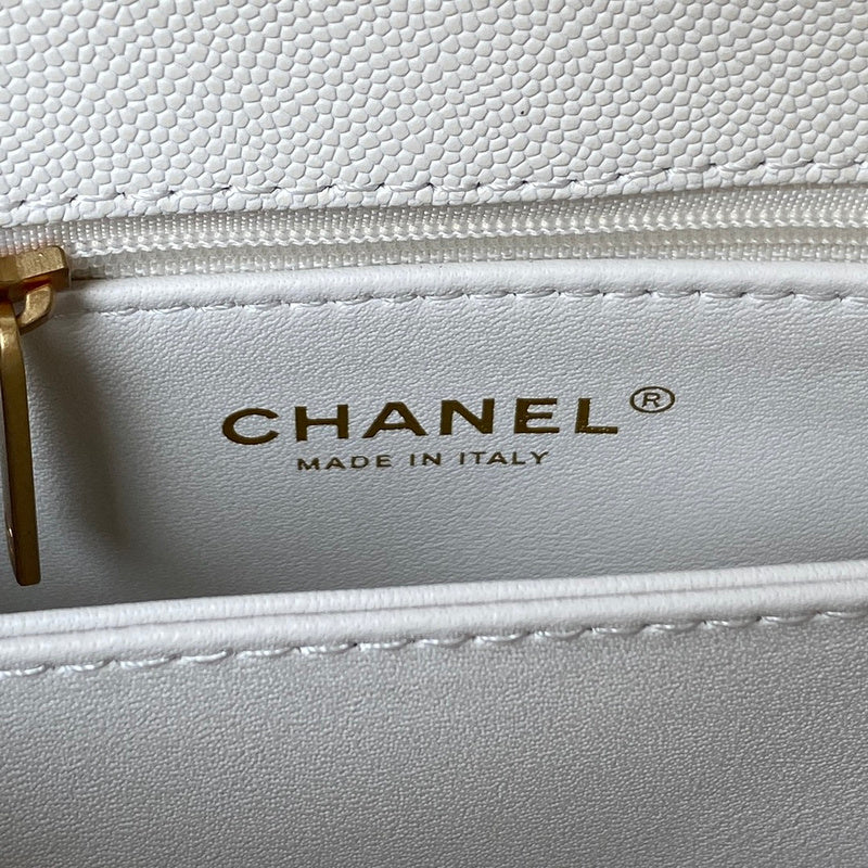  women's handbag, mid design, view 6