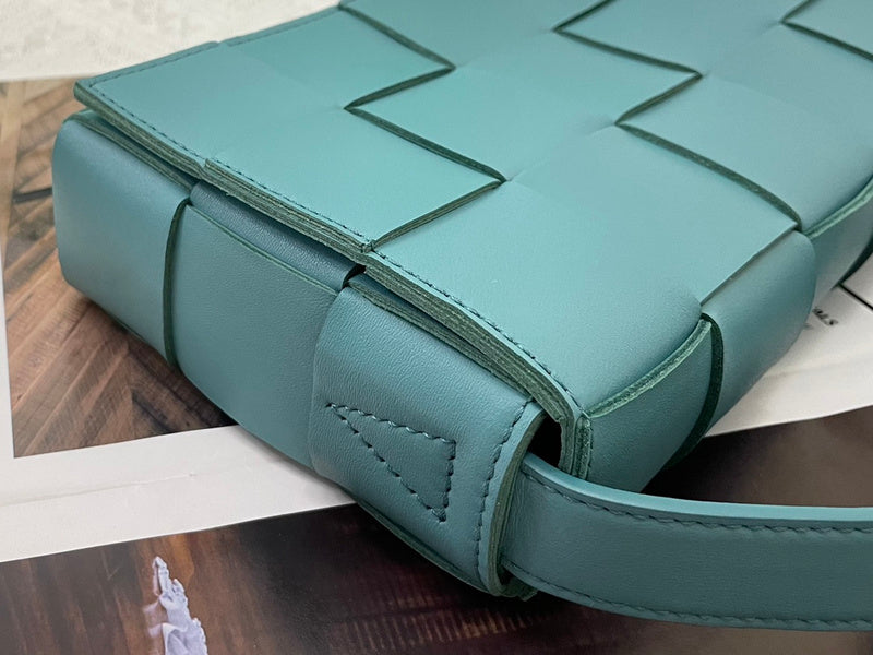 Effortless Premium PU Leather Handbag - Polished Finish | Women's Designer-Inspired Purse #1620 - back view (image 4) of designer-inspired handbag
