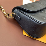  essential crossbody bag styled with outfit 36