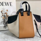 Ziva's Charm handbag – front view (29cm*26cm*14cm)