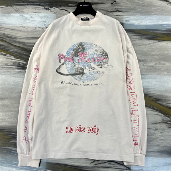 Three-quarter angle view of Balenciaga luxury piece style No.458