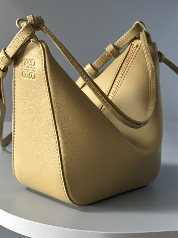 Ziva's Charm handbag – angled view (28cm*17cm*9.5cm)