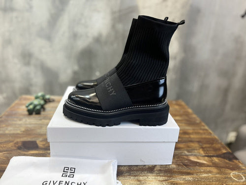 Givenchy shoes Style 170 - texture and material detail