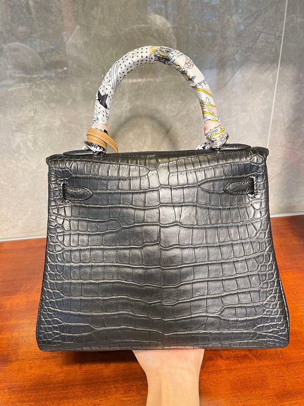 Contemporary bag women's premium everyday handbag