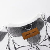 Side profile of Louis Vuitton cotton t-shirt with everyday silhouette
